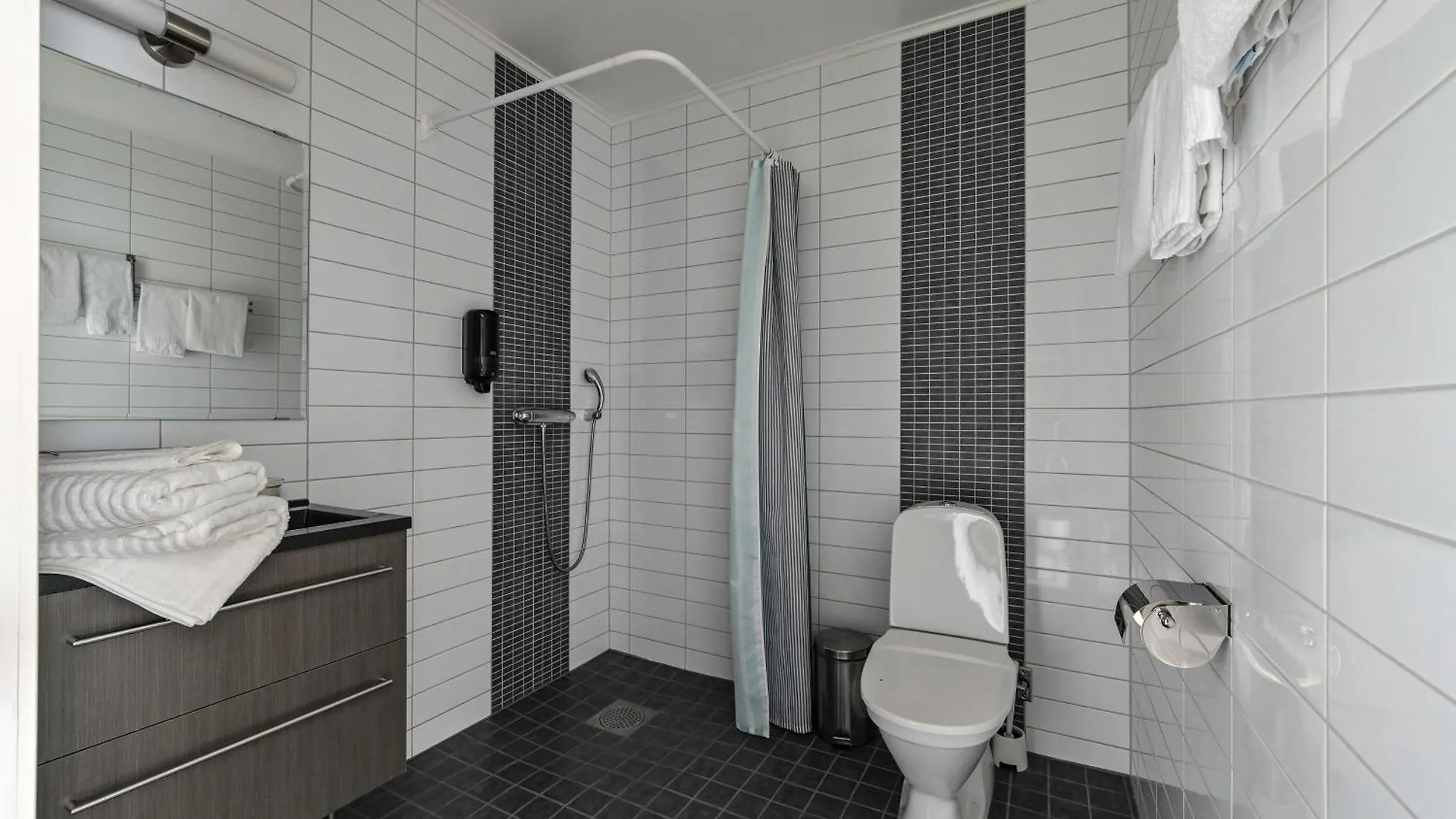 Ettsmart Hotell Sollentuna 3*,  Sweden